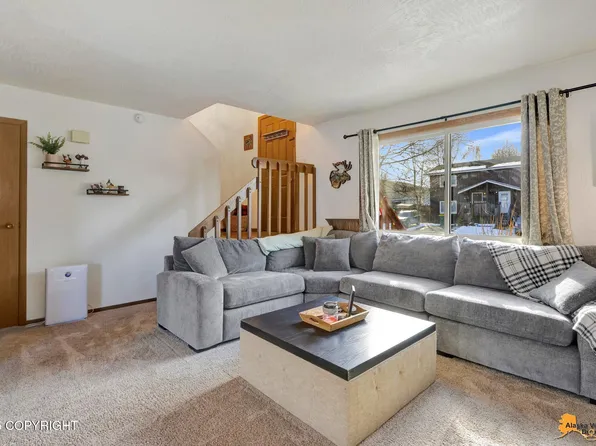 3033 Doil Dr, Anchorage, AK 99507