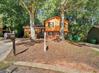 5208 Shawn Ln, Stone Mountain, GA 30088