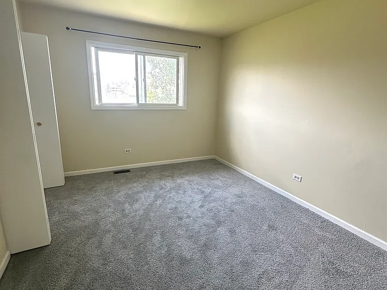 22591 Brian Ln — Photo 12