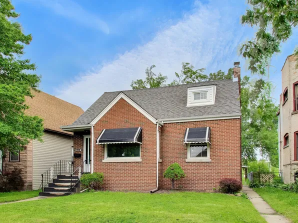 1315 Hoffman St, Hammond, IN 46327