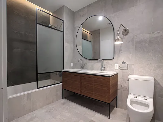 Rented by EXR | media 7