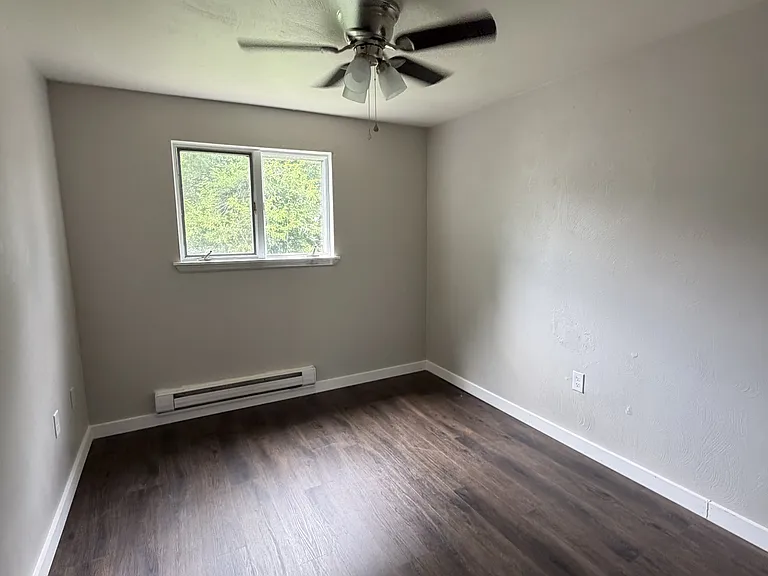 306 Harvey Ave #4 — Photo 13