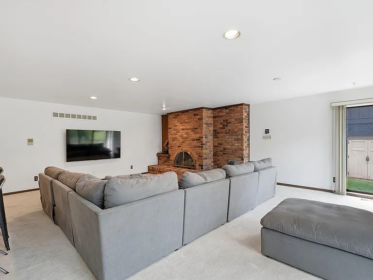 4677 Rolling Ridge Rd — Photo 27