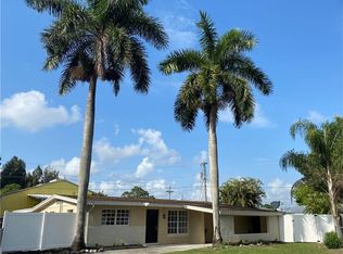 14968 Richard Ct, North Fort Myers, FL 33903