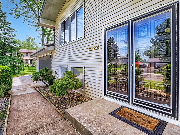 2nd image of 2284 Standridge Ave E