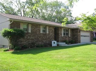 61 Pleasant View Dr, Rittman, OH 44270
