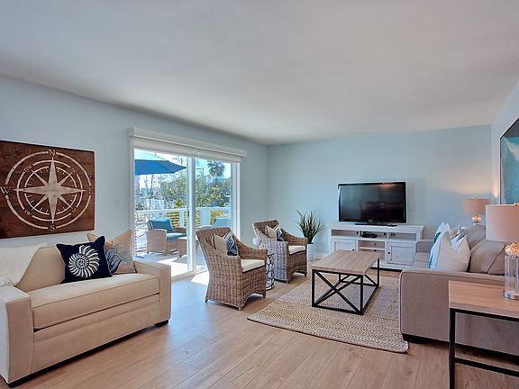 2nd image of 1531 Buena Vis APT D
