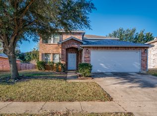 8402 Olivia Meadow Dr, Arlington, TX 76002