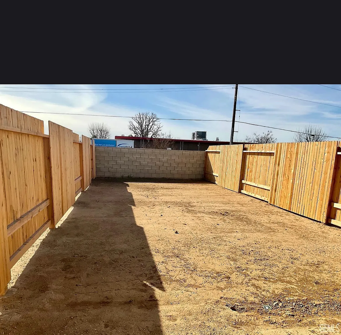 2 bed, 755 sqft, $1,600 — Photo 3