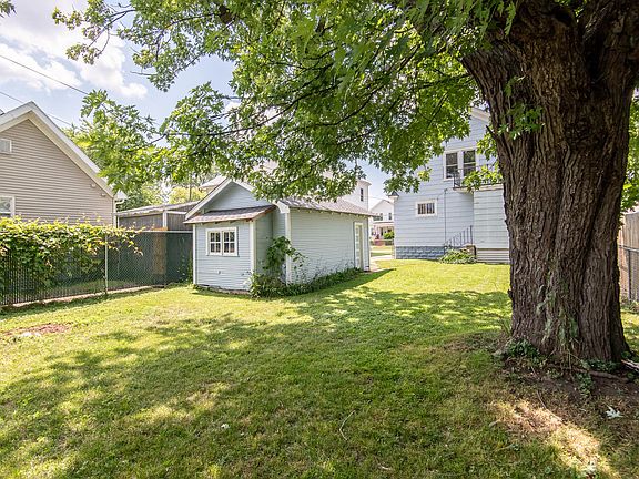 3rd image of 6633 21st Ave