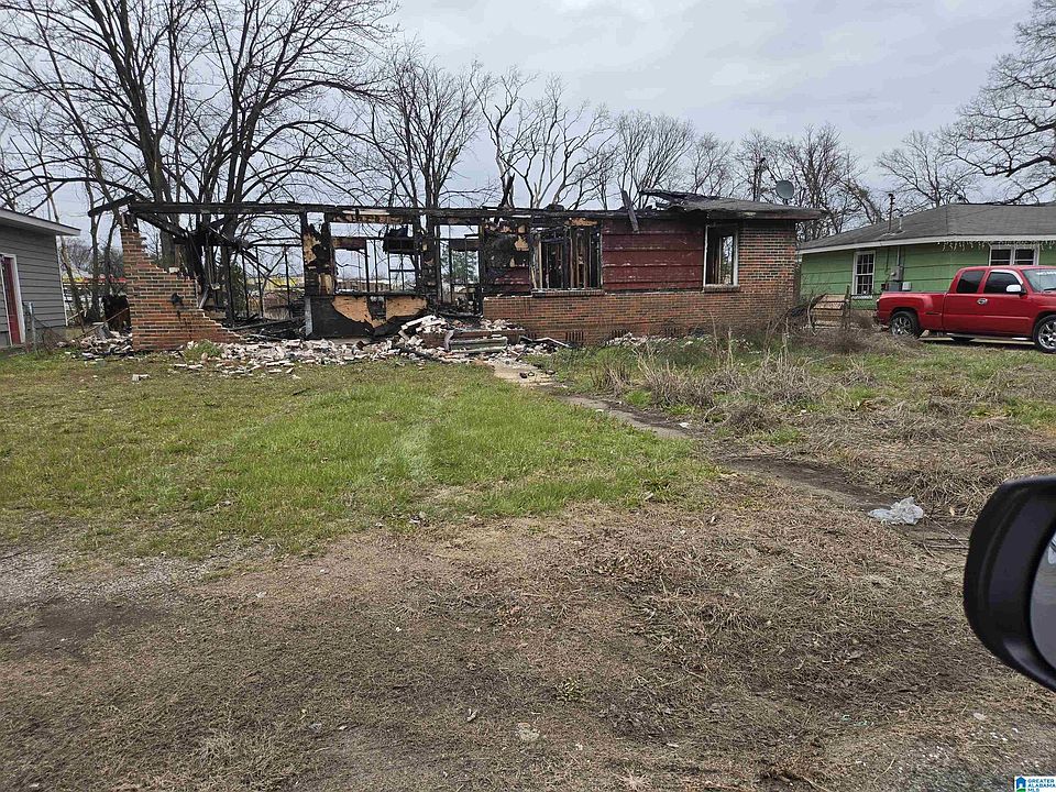 1st image of 1164 16th Ave W