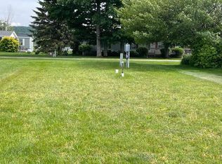 3327 Lakeland Dr #48, Arcadia, MI 49613