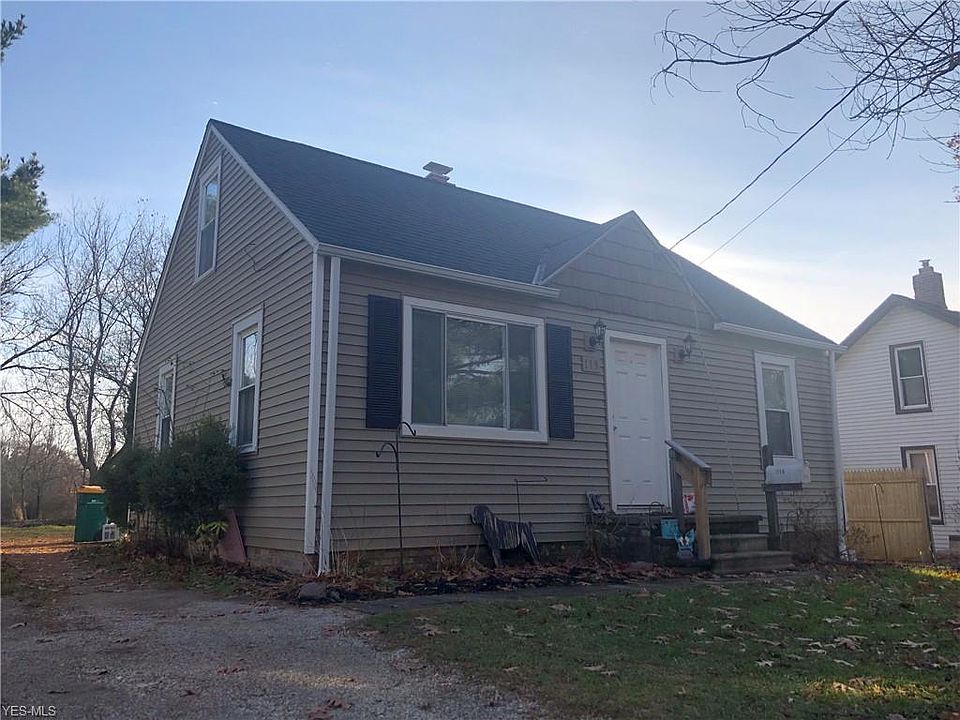 2nd image of 119 5th Ave