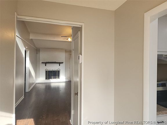 3rd image of 105 Alexander Ln