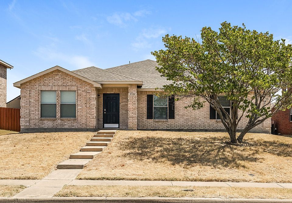 1st image of 2908 Cottage Ln