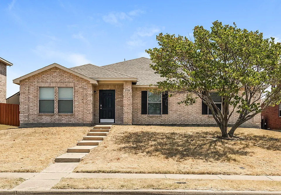 2908 Cottage Ln