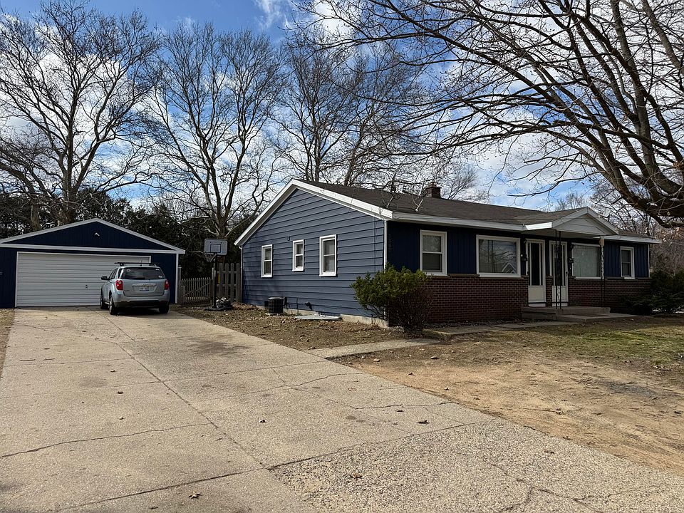 1st image of 3305 Burlingame Ave SW