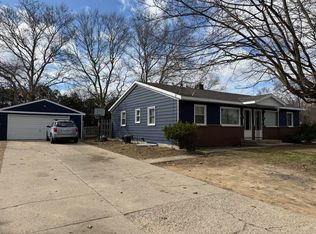 3305 Burlingame Ave SW, Wyoming, MI
