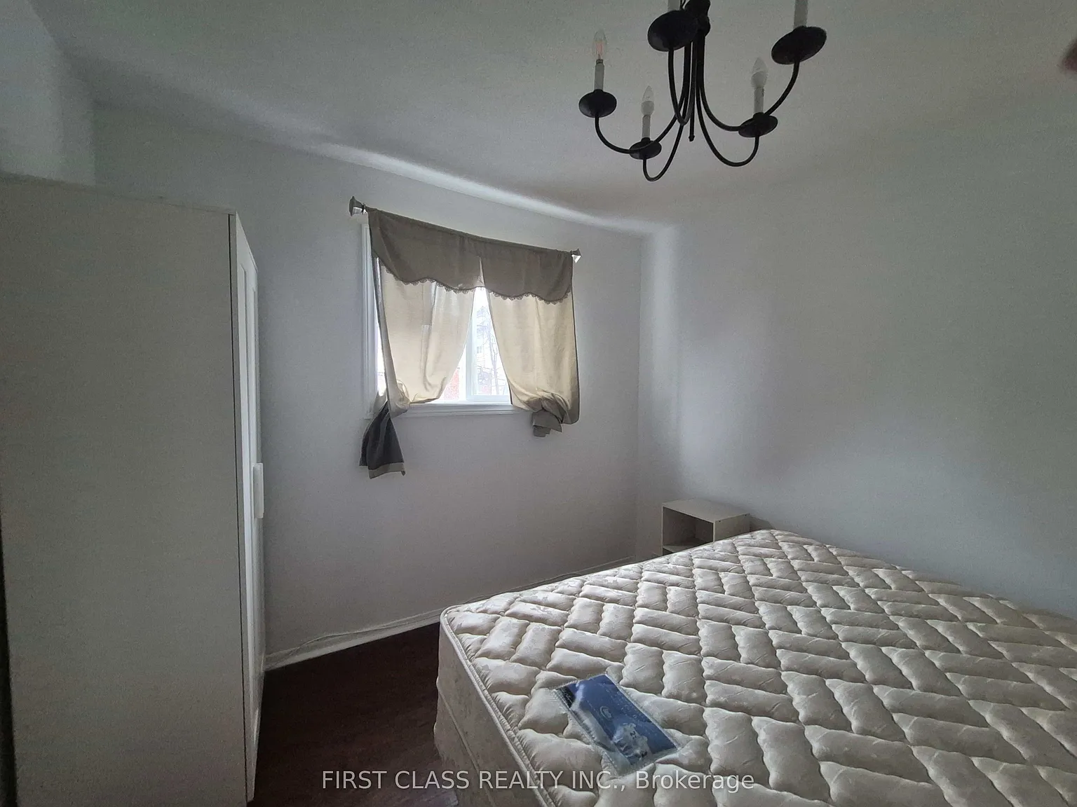 2 bed, $2,000 — Photo 4