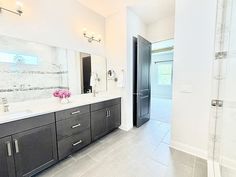 241 Oak Shadow Pl #2 — Photo 22
