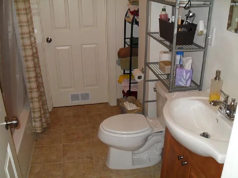 135 Paul Gore St #2 — Photo 10