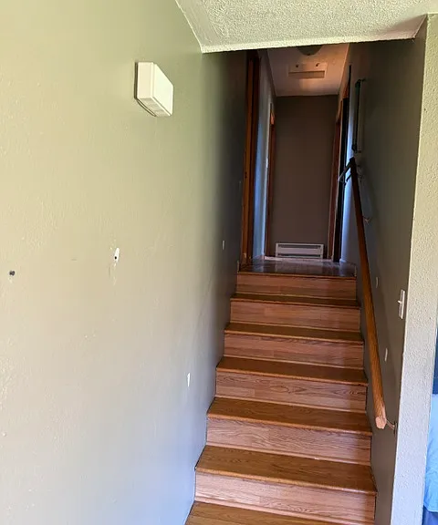 421 S Mountain Blvd — Photo 23