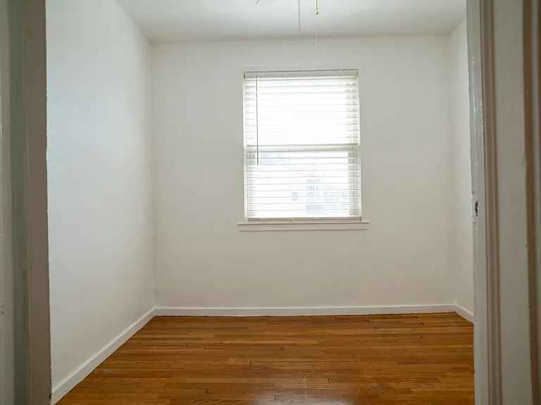 4 Augusta St — Photo 18