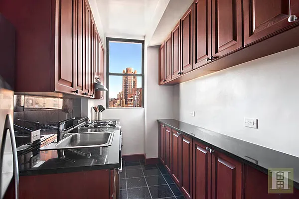 Rented by Halstead Real Estate | media 13