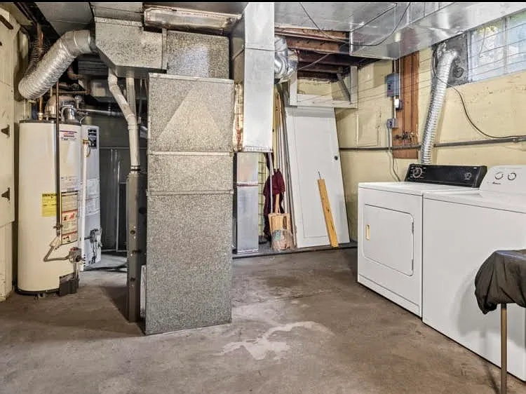 320 E Center St #320 — Photo 11