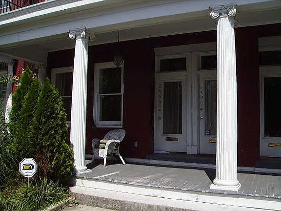 2nd image of 2406A E Marshall St