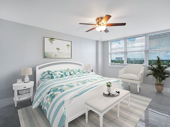 4th image of 511 Bayshore Dr APT 1008