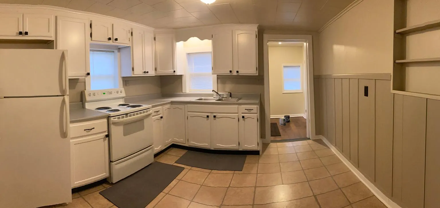 2 bed, 768 sqft, $1,400 — Photo 3