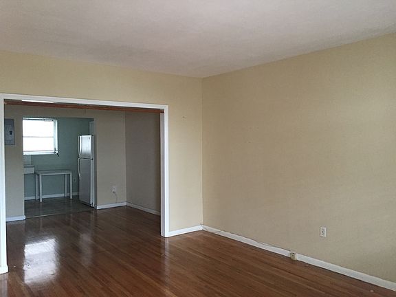 3rd image of 319 80th St APT 7