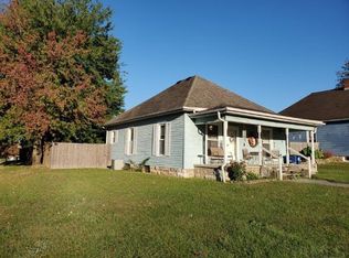 633 T St, Bedford, IN 47421