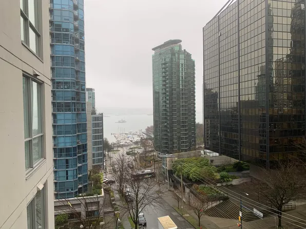 1420 Georgia St W #901, Vancouver, BC V6G 3K4