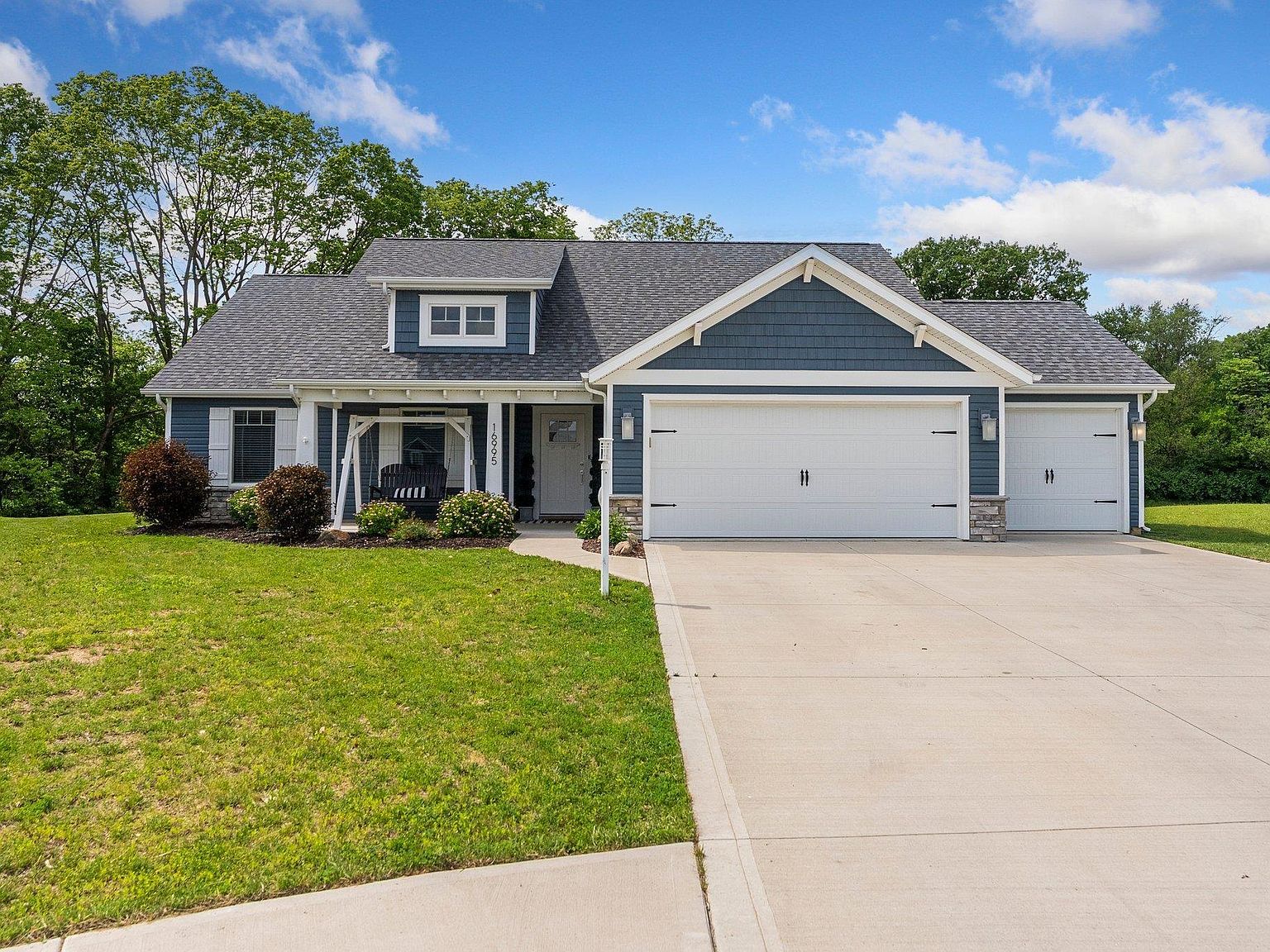 16995 Hatstick Ct, Fort Wayne, IN 46845 | Zillow