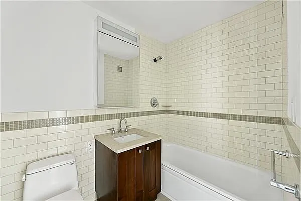 Rented by Exclusive Properties Sotheby's International Realty | media 76