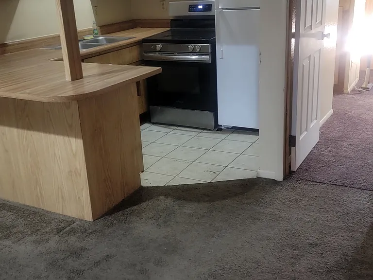 2412 Olive St #8 — Photo 2