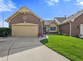 1046 Peppermill Run, Greenwood, IN 46143