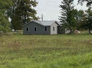 75 E 450 N, Hartford City, IN 47348