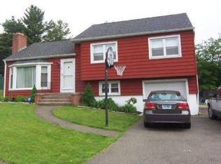 49 Allene Dr, Hamden, CT 06517