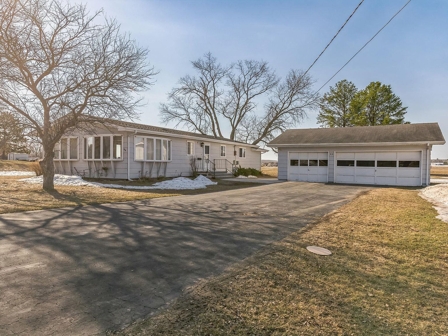 810 SE 7th St, Grand Rapids, MN 55744 Zillow