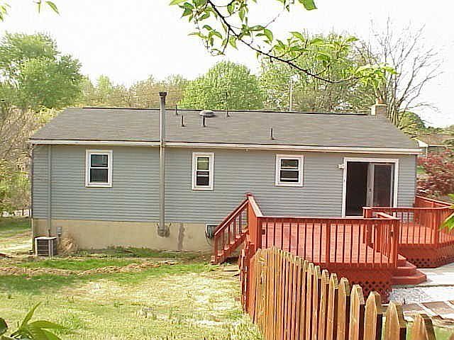 2nd image of 3810 Mountain View Rd