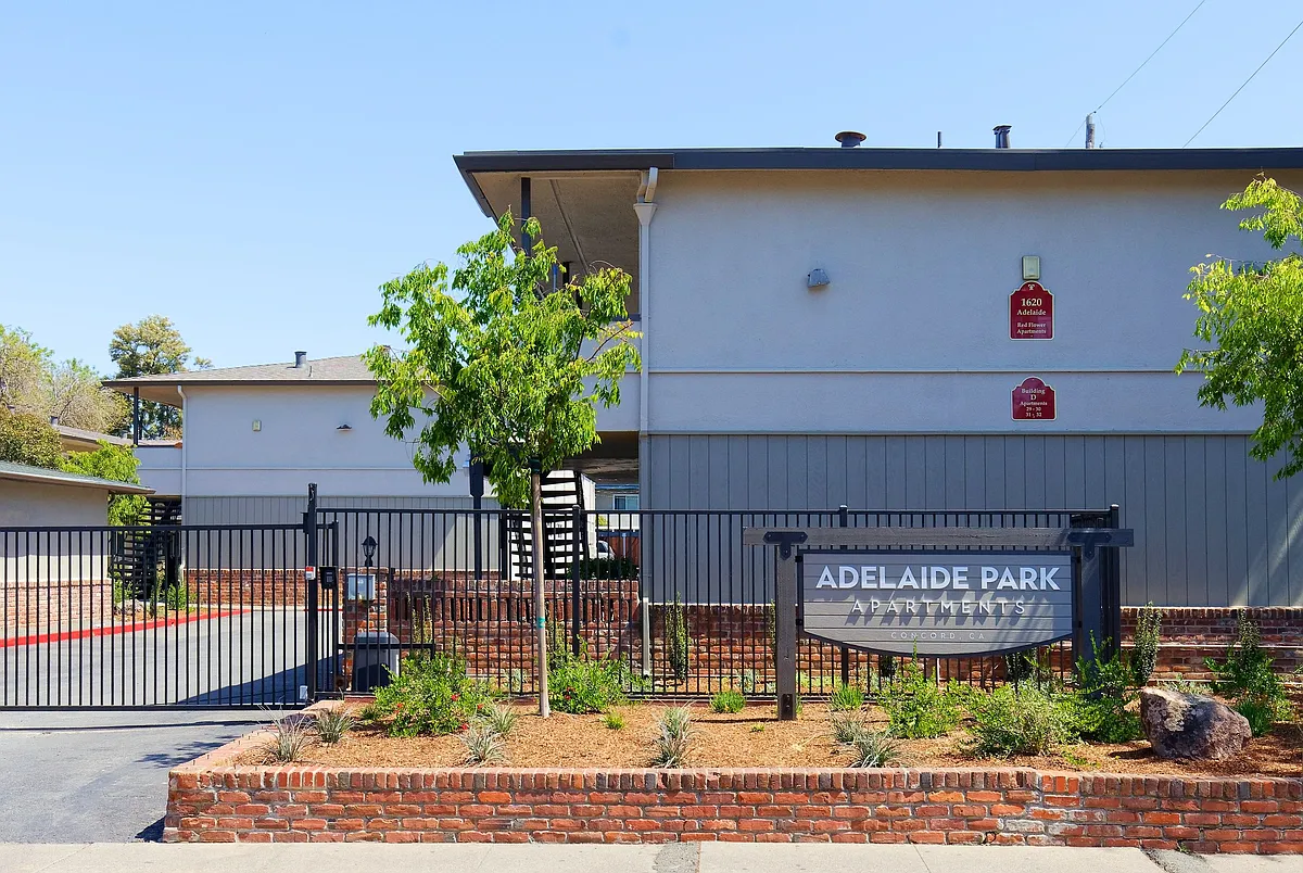 Building Photo - Adelaide Park