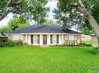 215 Saint Bernard St, Thibodaux, LA 70301