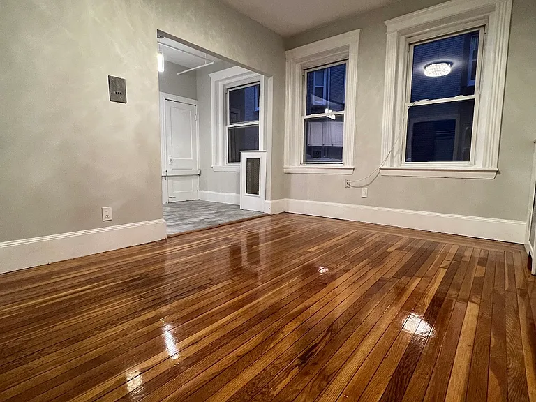 1024 Commonwealth Ave #305 — Photo 5