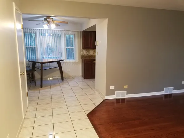 1850 Stockton Ave, Des Plaines, IL 60018