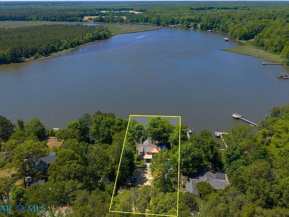 4th image of 158 River Road Cir