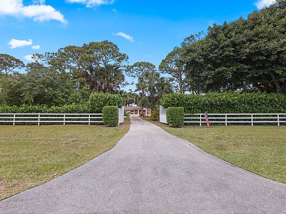 4th image of 4579 Square Lake Drive