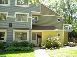 9 Sweetgum Ln, Monmouth Junction, NJ 08852